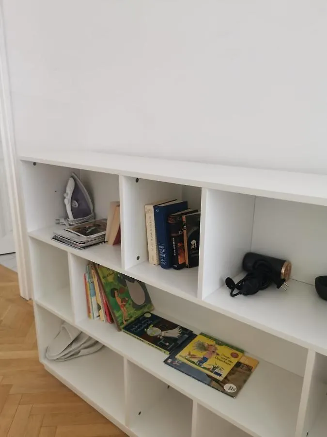 Central Mariahilfer Apartment 4 Min To The City Shopping Center And Schoenbrunn Palace Vienna
